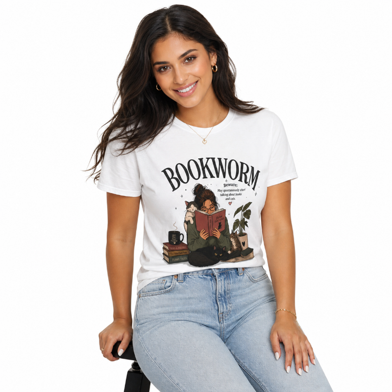 CatLover Bookworm T-Shirt